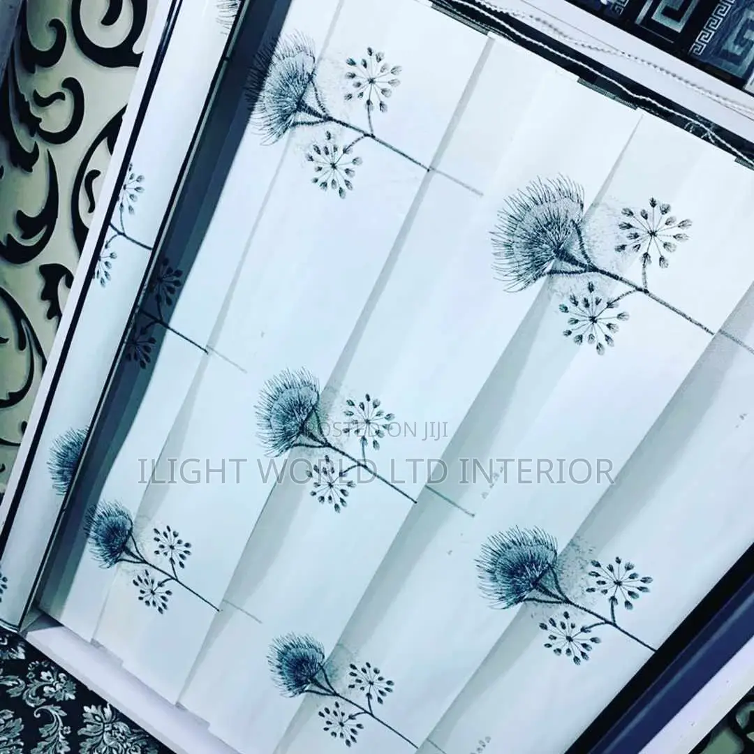 Quality Switching Day and Night Window Blinds.