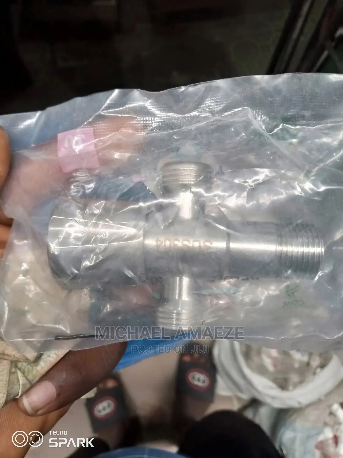 Angle Valve and Cross T Tap Anti Rust