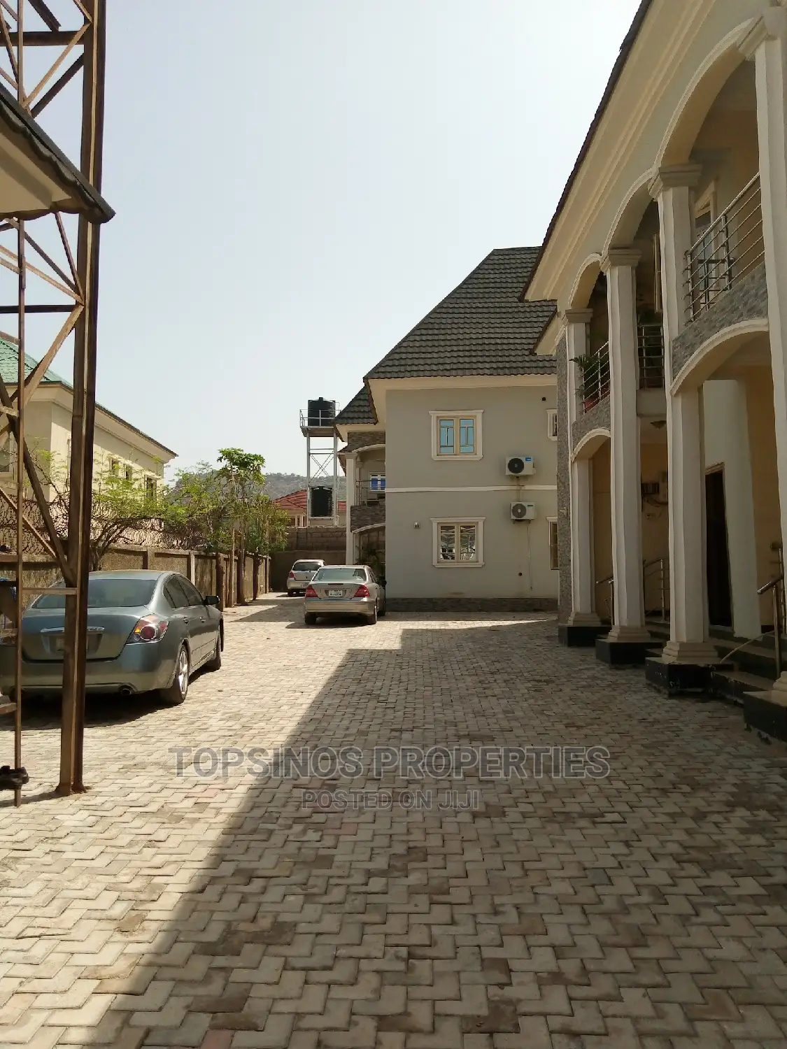 2bdrm Block of Flats in Dawaki for rent
