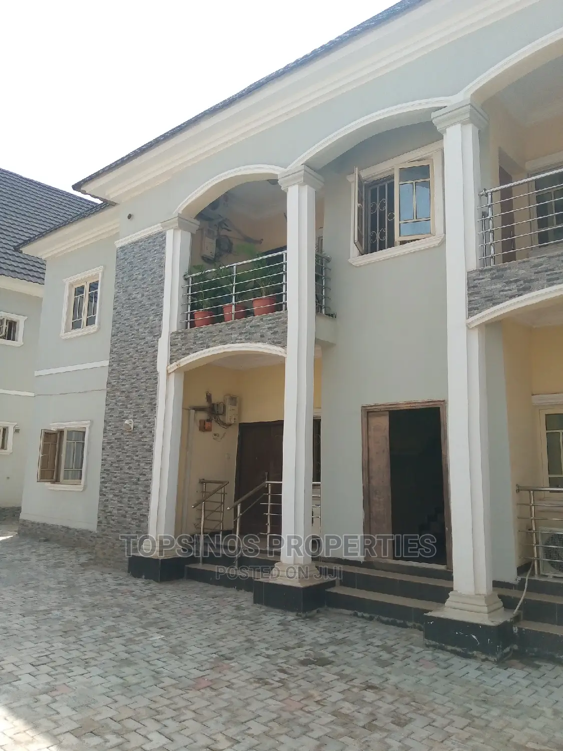 2bdrm Block of Flats in Dawaki for rent