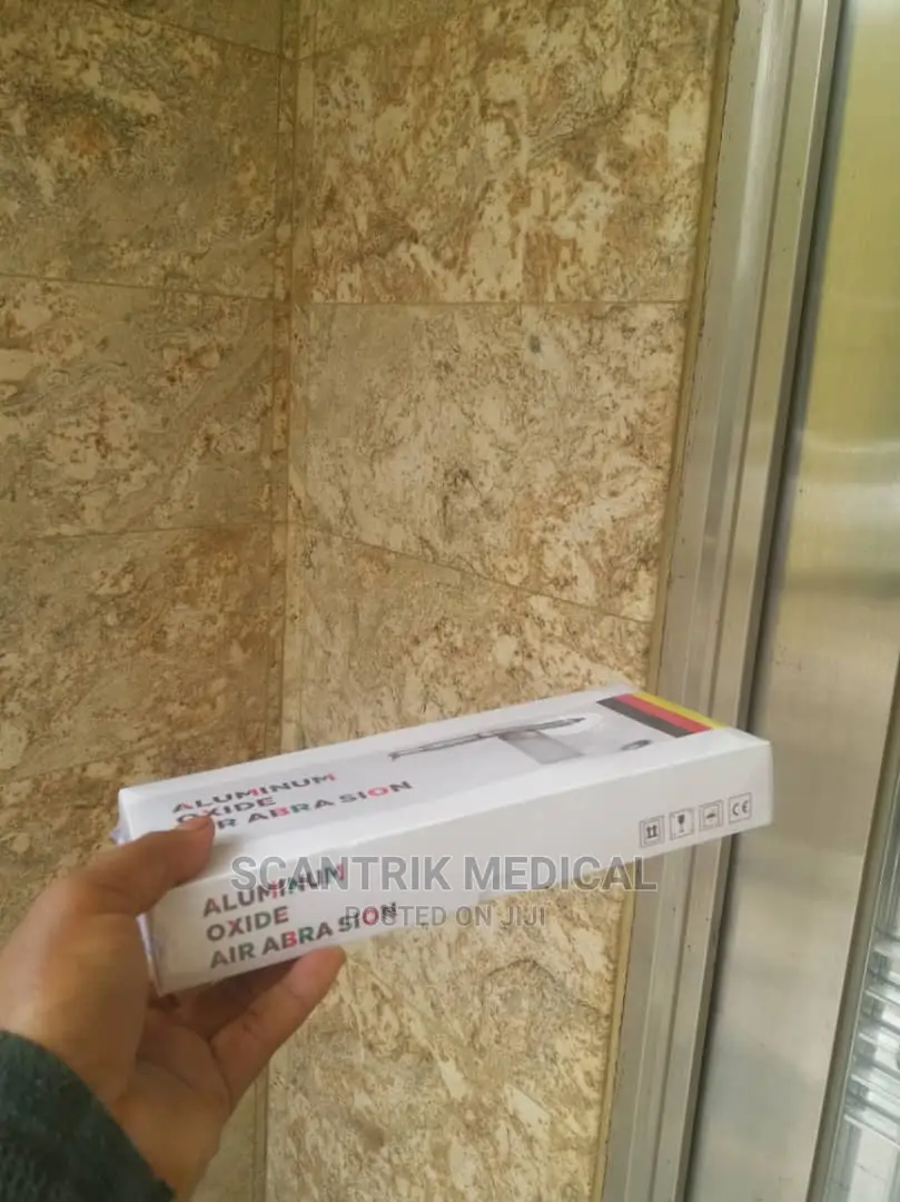 Lab Technician Dental Micro Blasting System