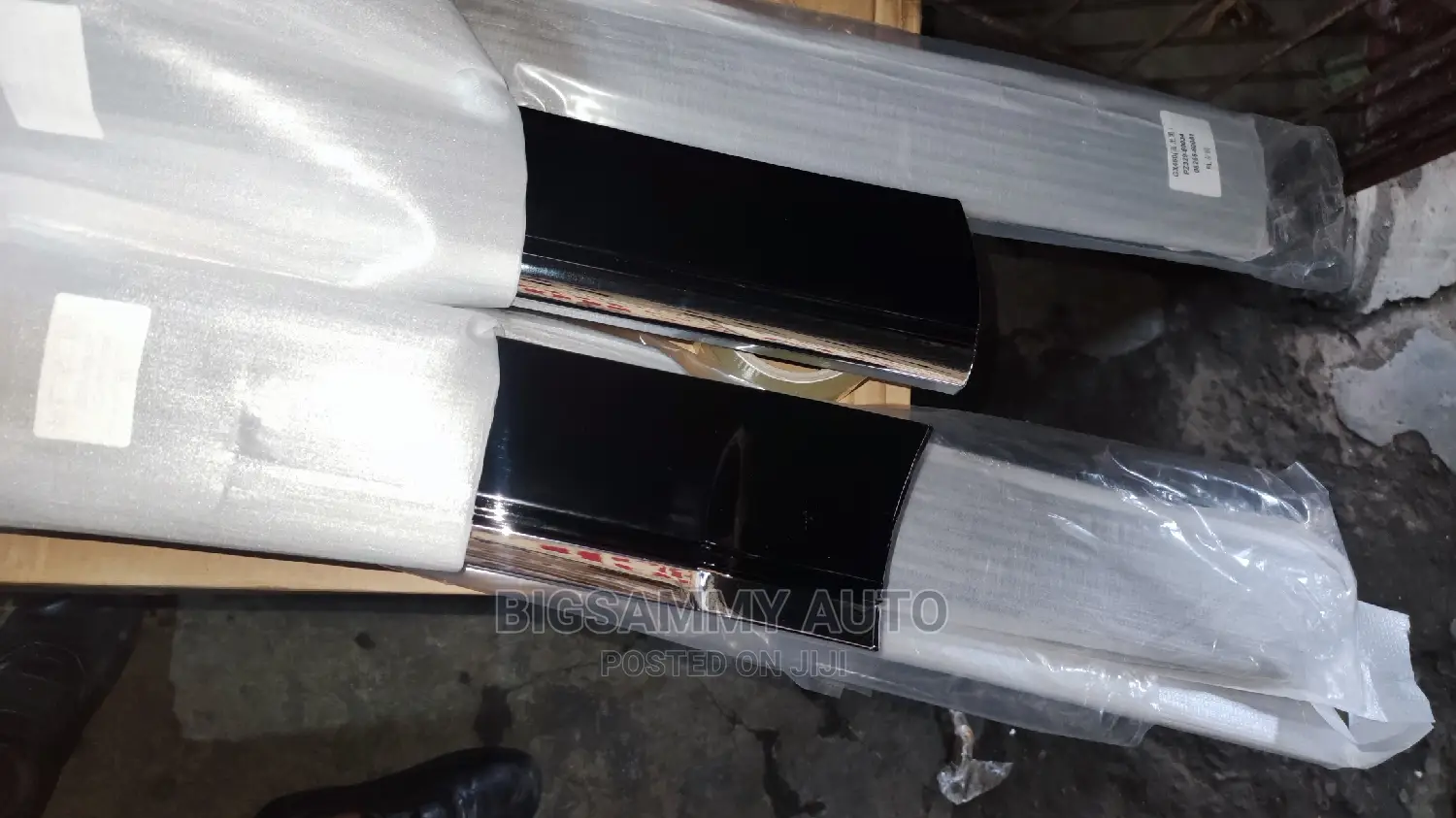 GX 460 Door Moulding