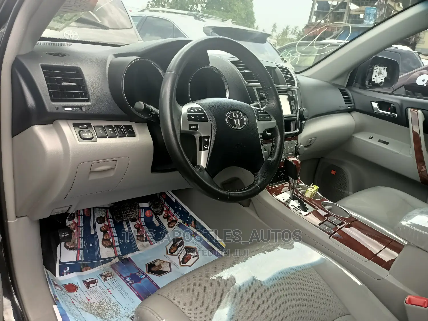 Toyota Highlander Limited 3.5l 4WD 2013 Black