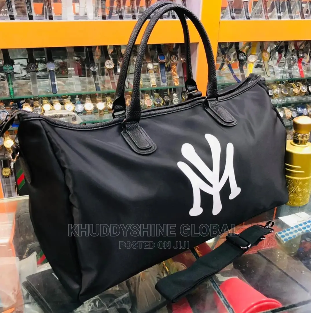 Duffle Traveling Bag