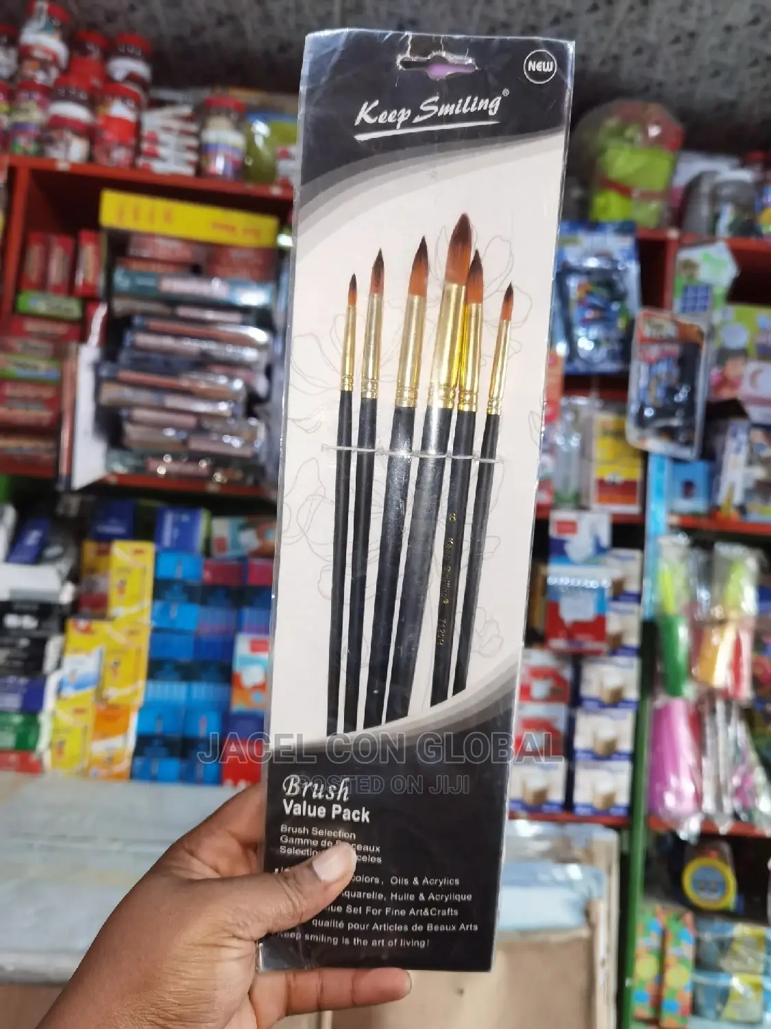 Keep Smiling Artist Brush (6 Pieces)