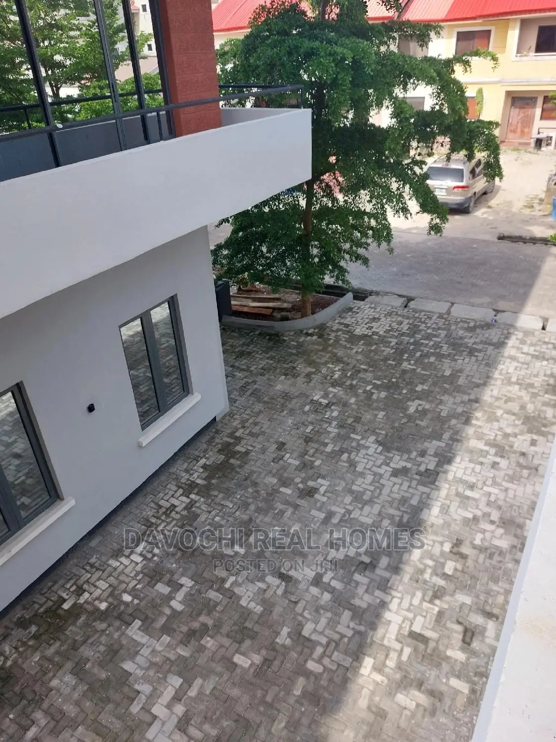 4bdrm Duplex in Orchid Road, Lekki Phase 2 for rent