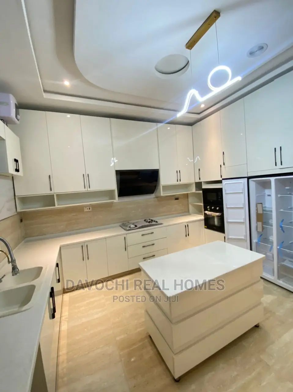 5bdrm Duplex in Osapa London, Jakande for sale