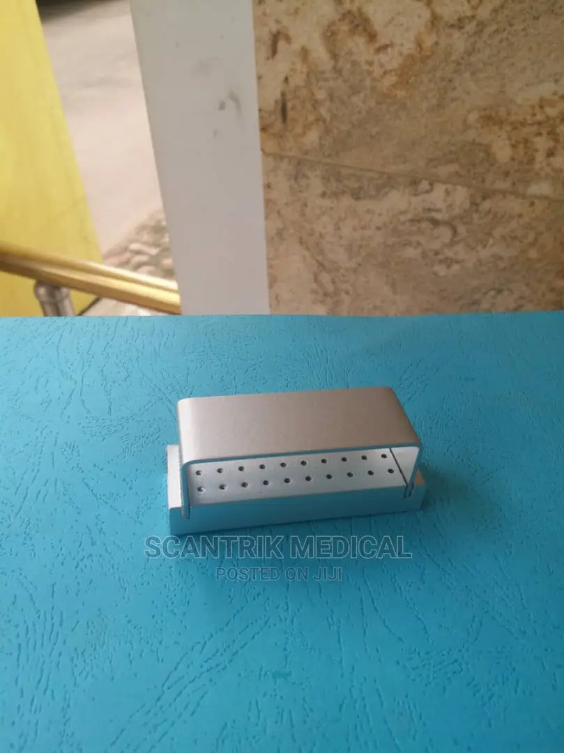 Long Service Life Dental Burs Open Box