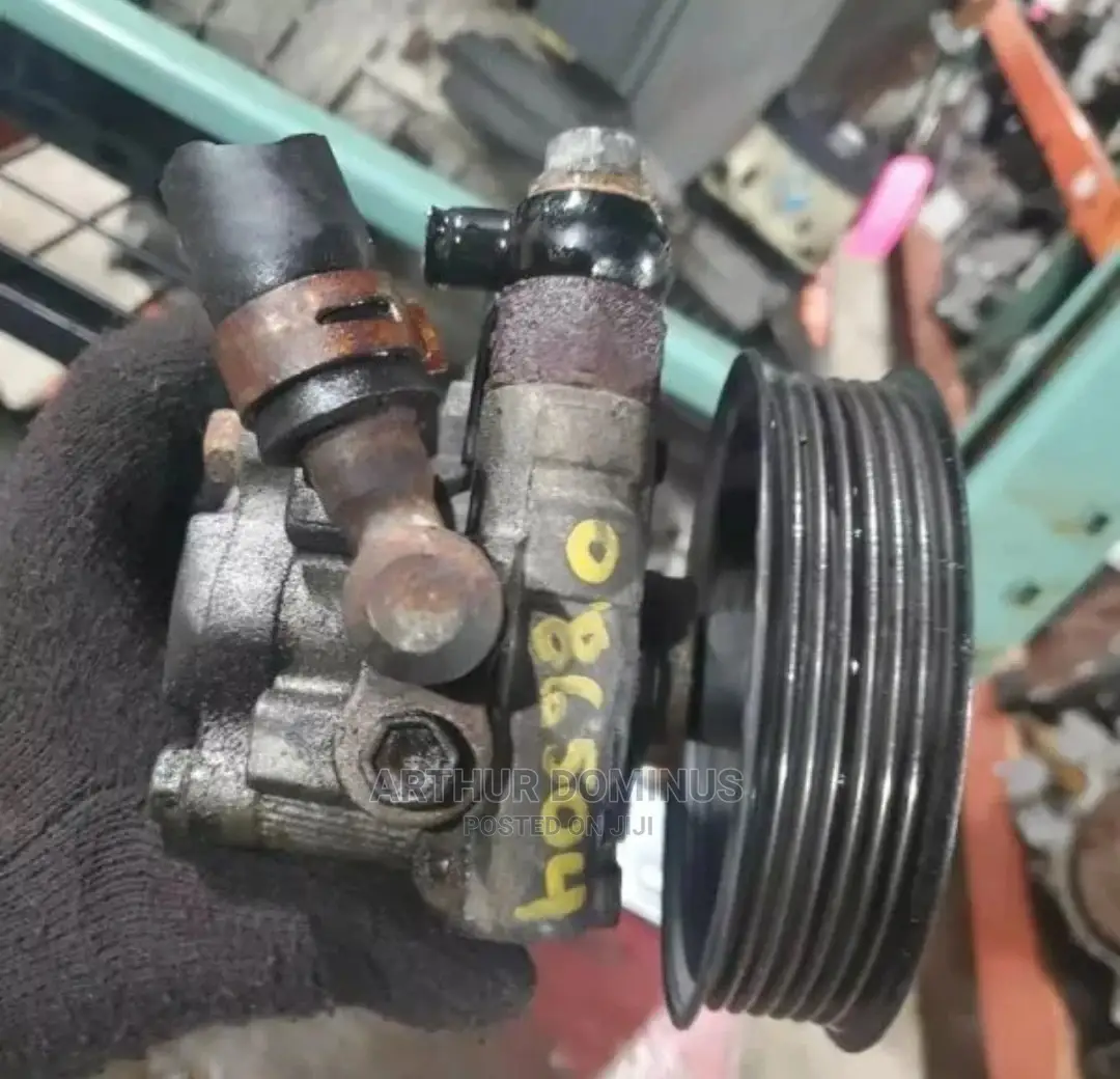 Highlander Sienna Rav4 Power Steering Pump 2008/2010
