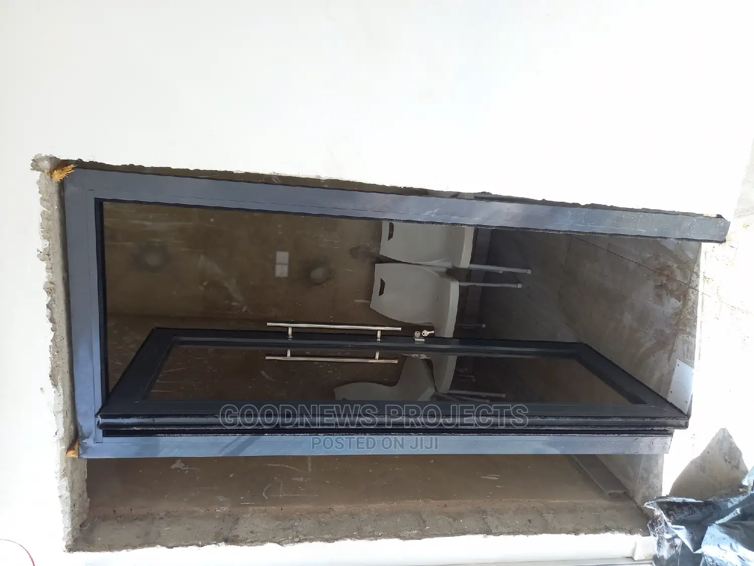 Aluminium Swing Door With Reflective Glass