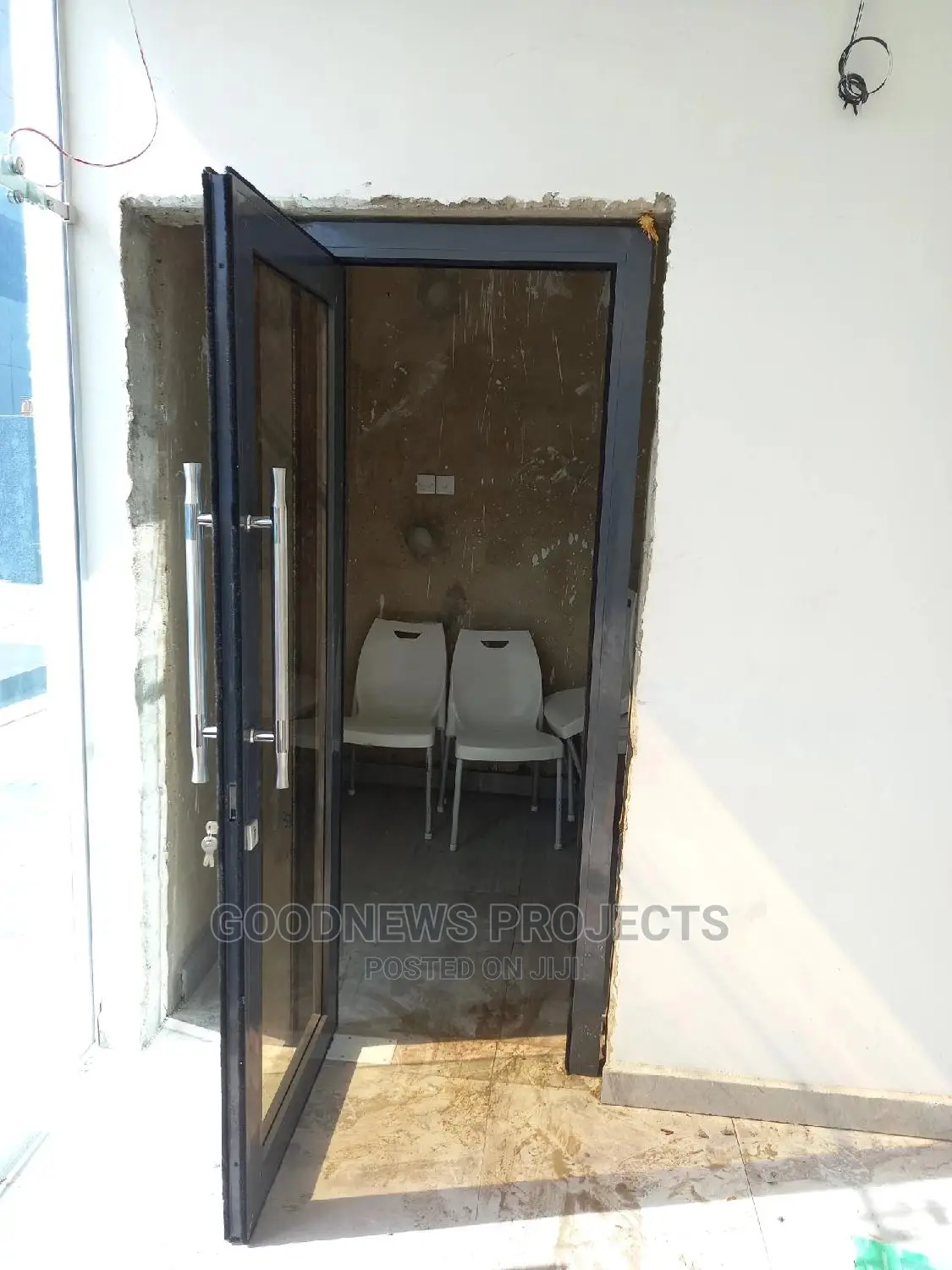 Aluminium Swing Door With Reflective Glass