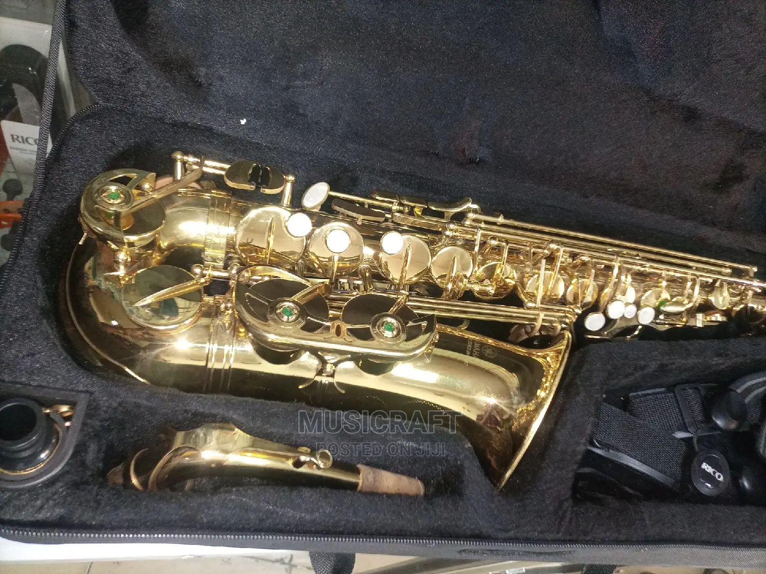 Extremely Neat Tokunbo Yamaha ALTO SAXOPHONE