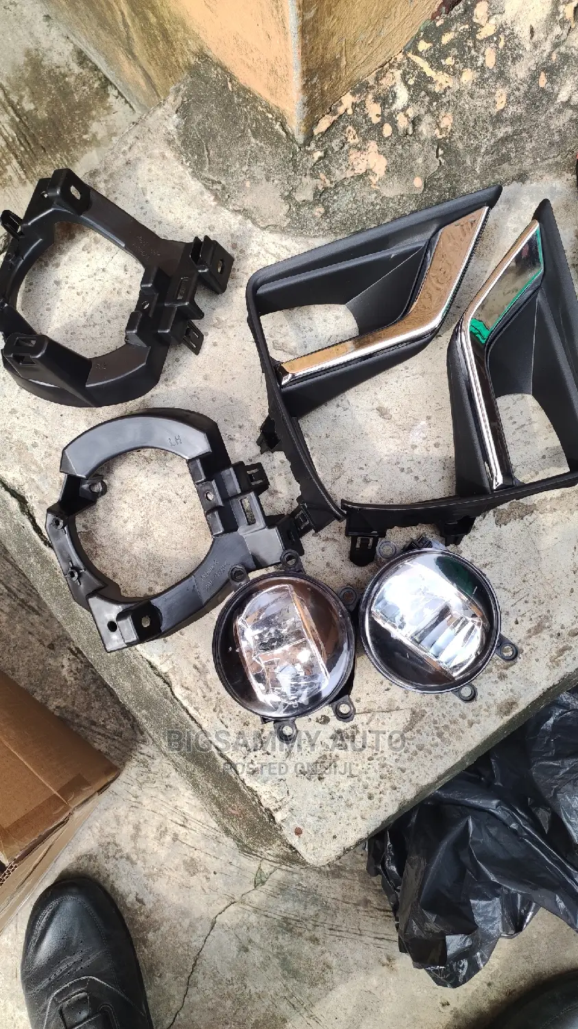 Prado 2018/2020 Fog Lamp and Cover