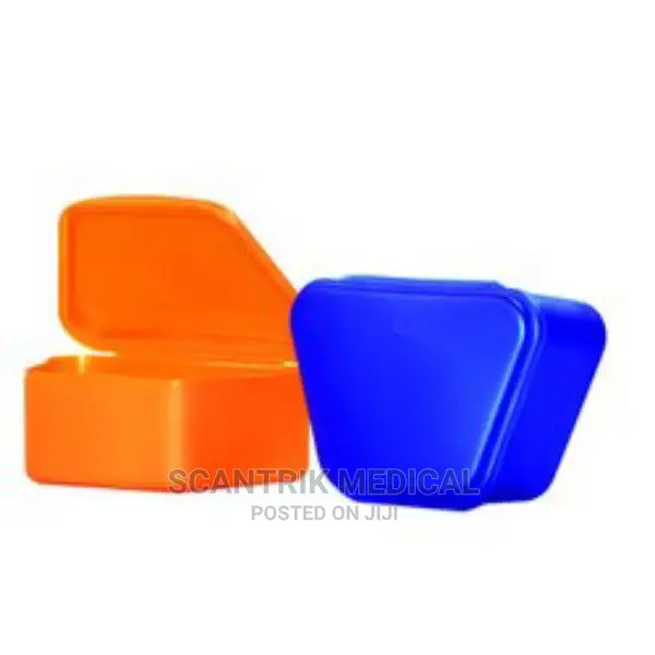 Retainer Box Holder Dental Teeth Denture