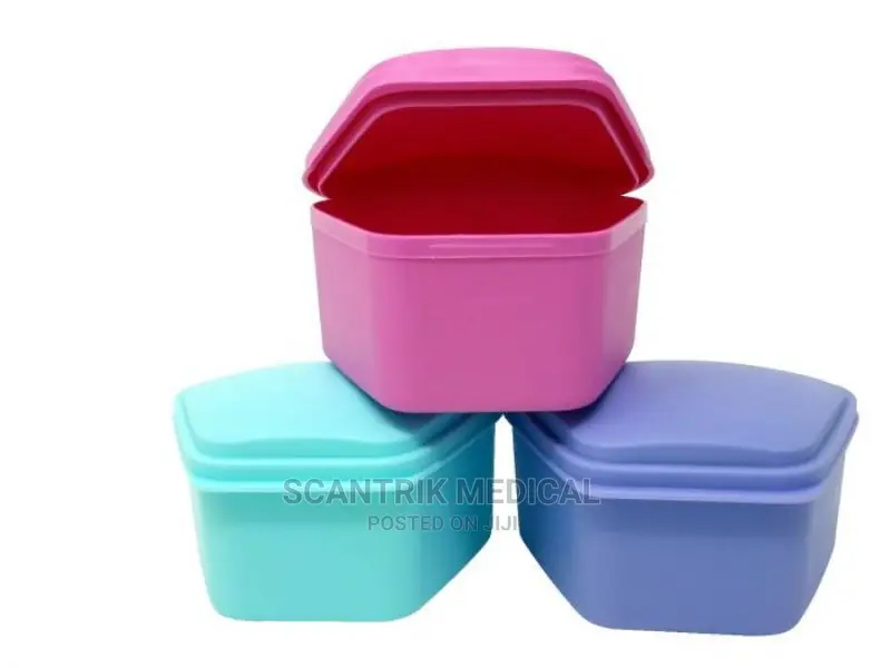 Retainer Teeth Storage Box With for Cleaning Dentures