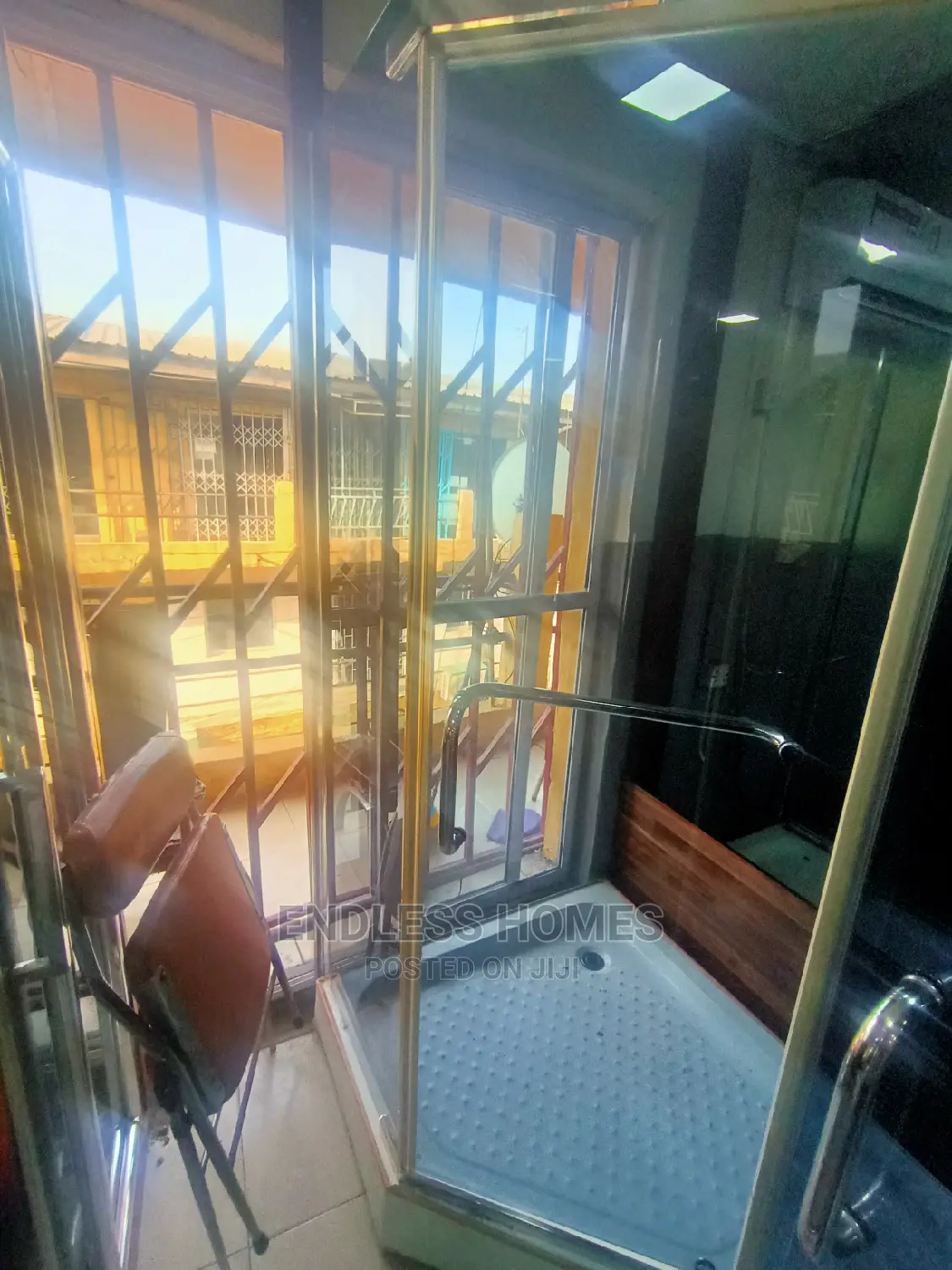 Glass Cubicle