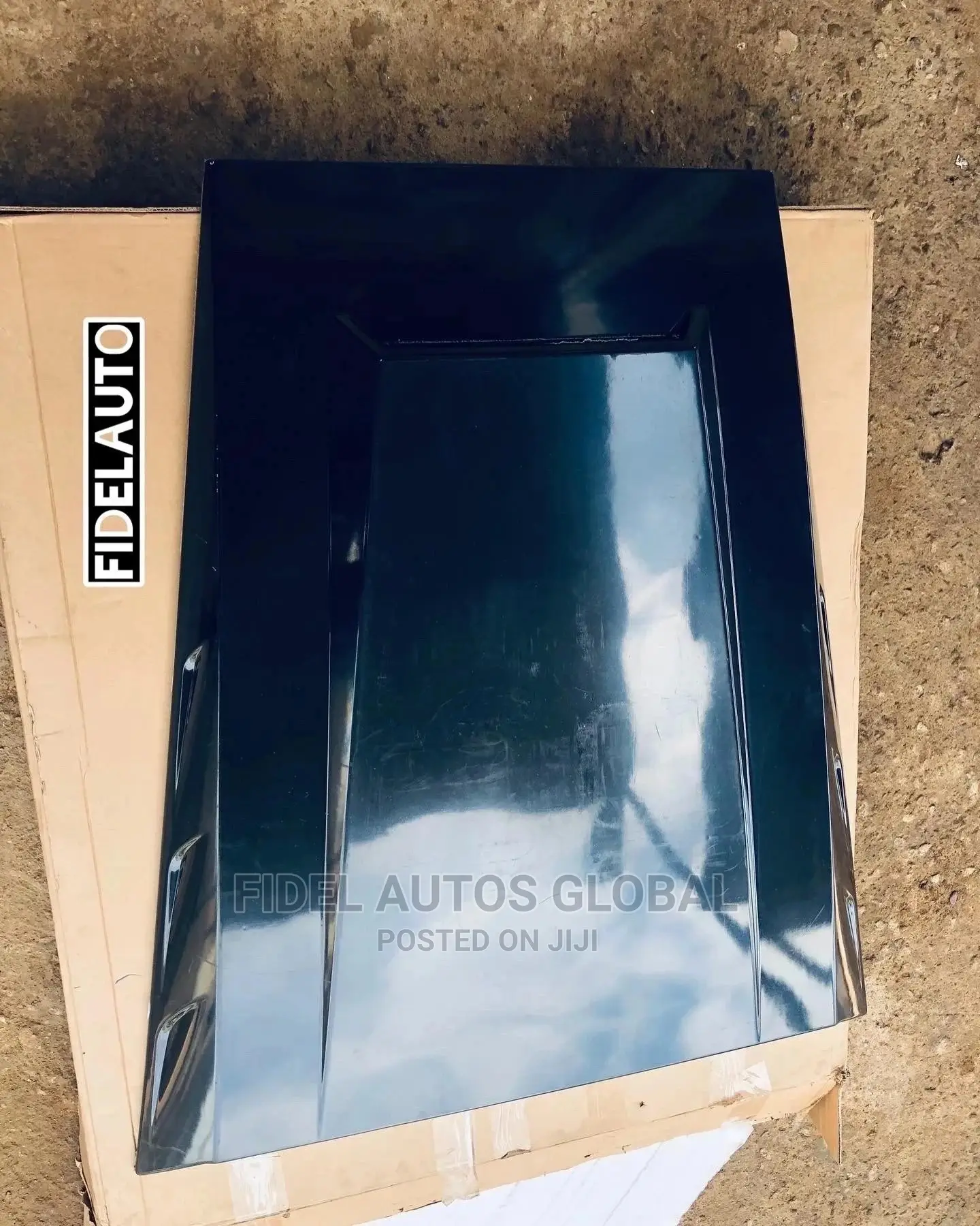 Gwagon W463 Hood Cover