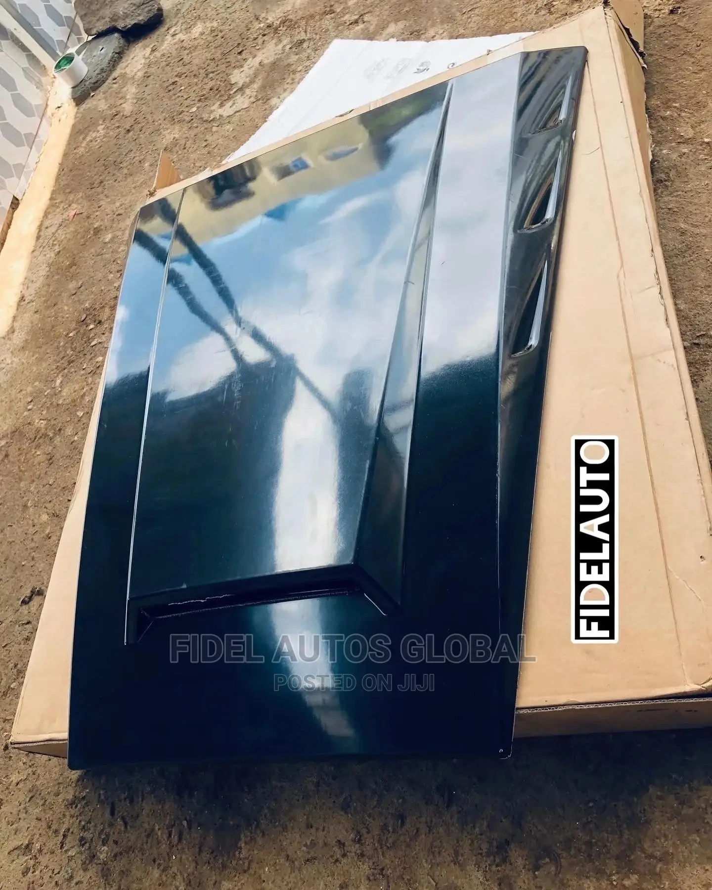 Gwagon W463 Hood Cover