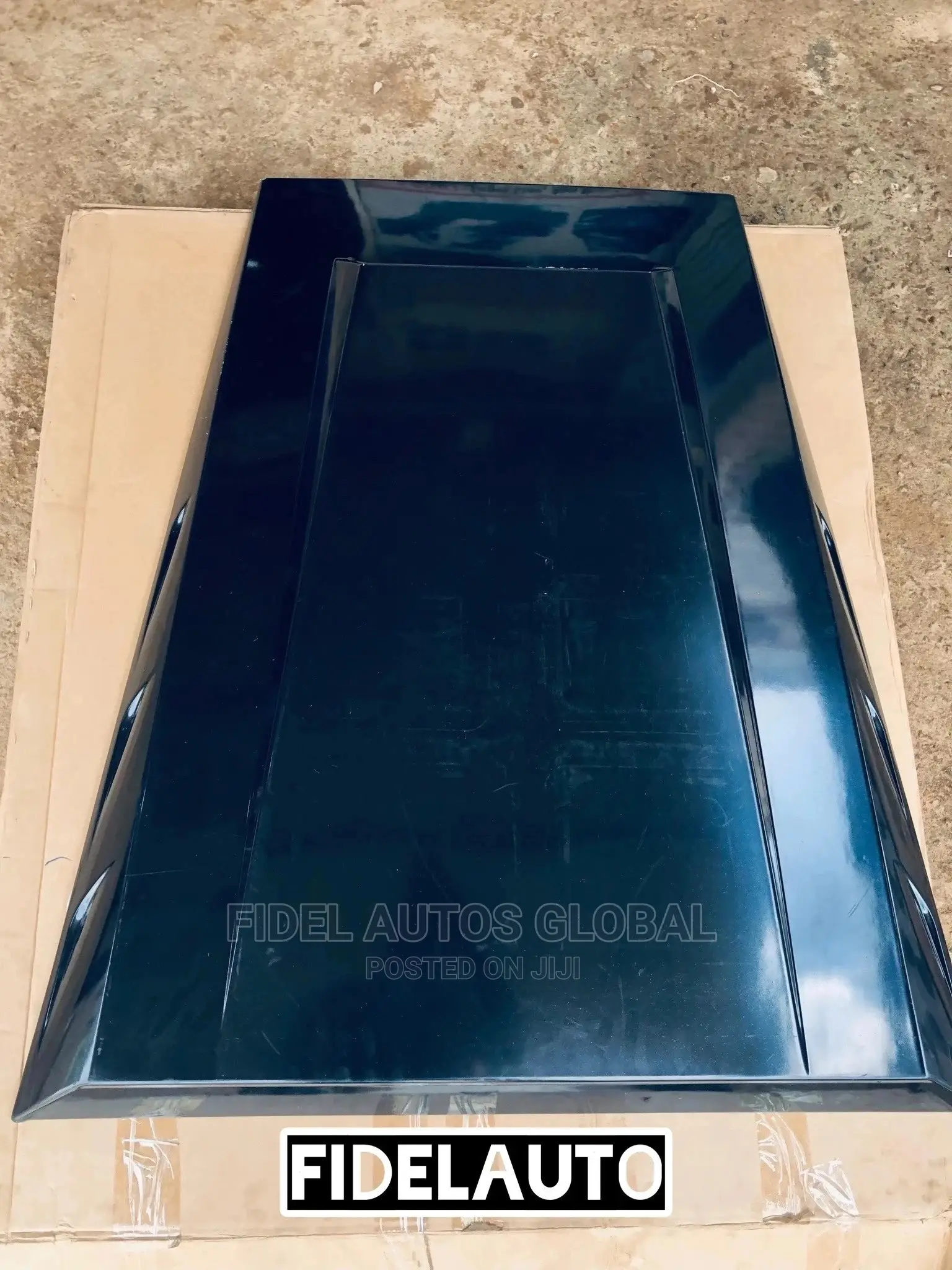 Gwagon W463 Hood Cover