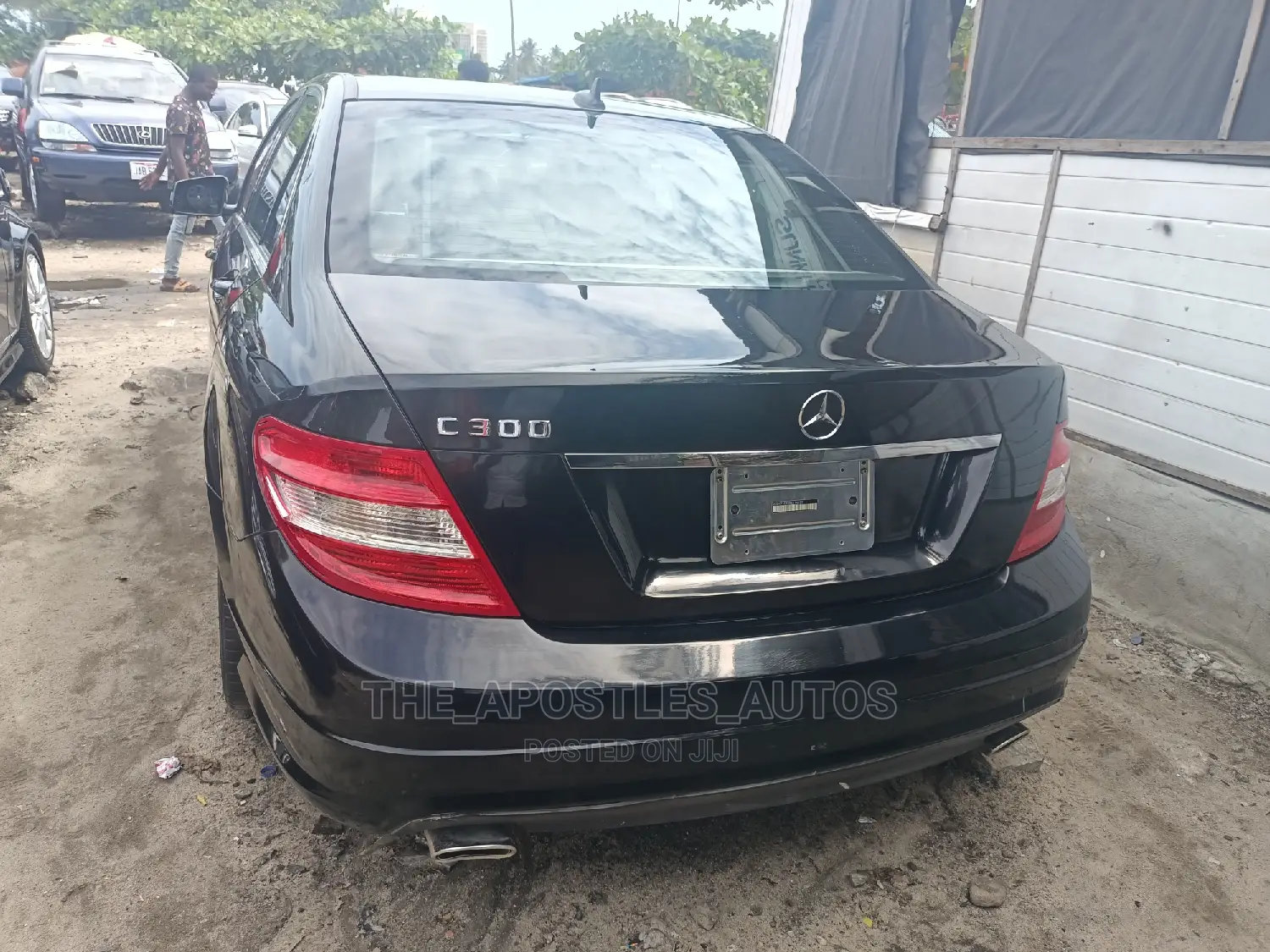 Mercedes-Benz C300 2011 Black