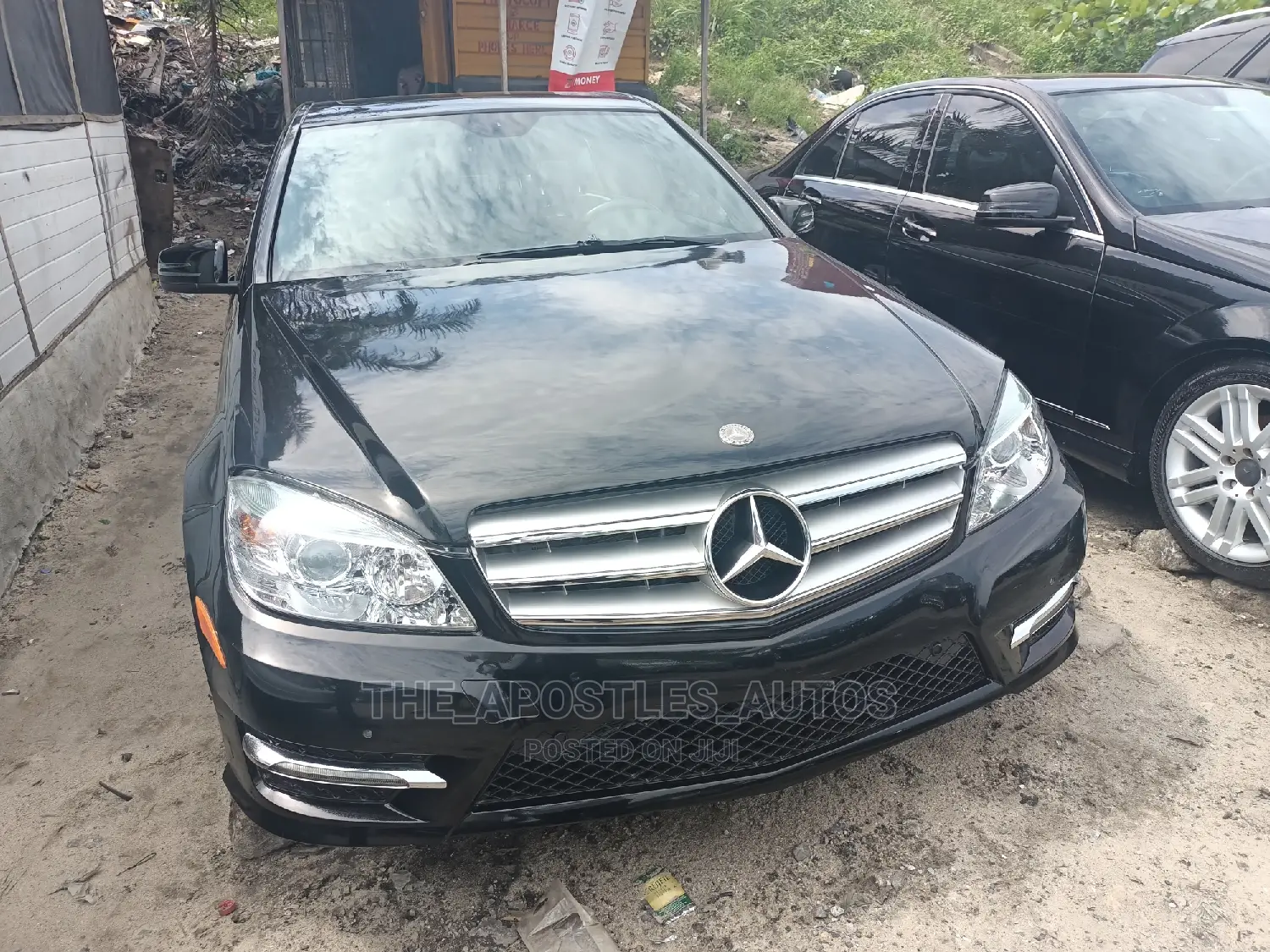 Mercedes-Benz C300 2011 Black