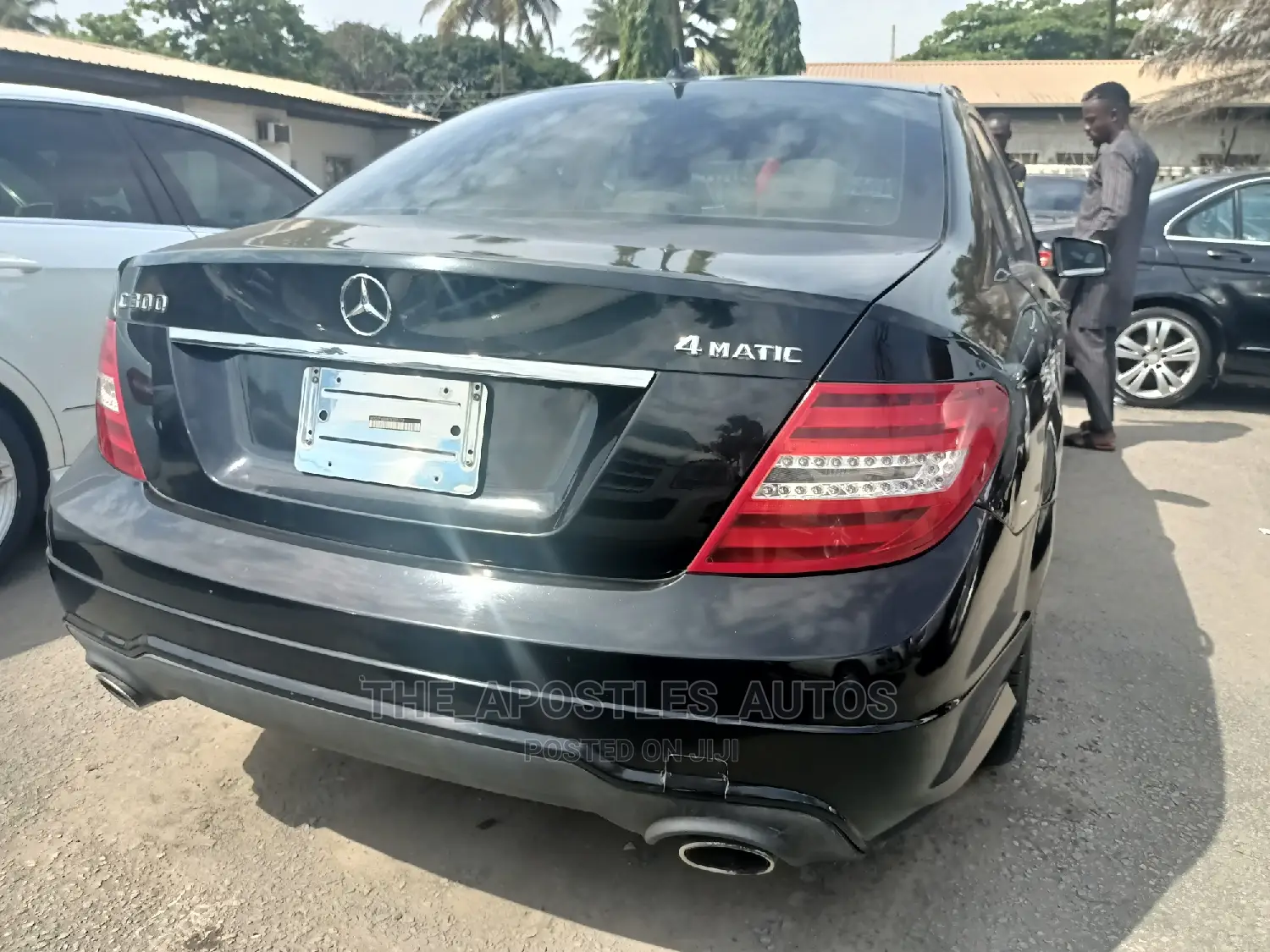 Mercedes-Benz C300 2012 Black