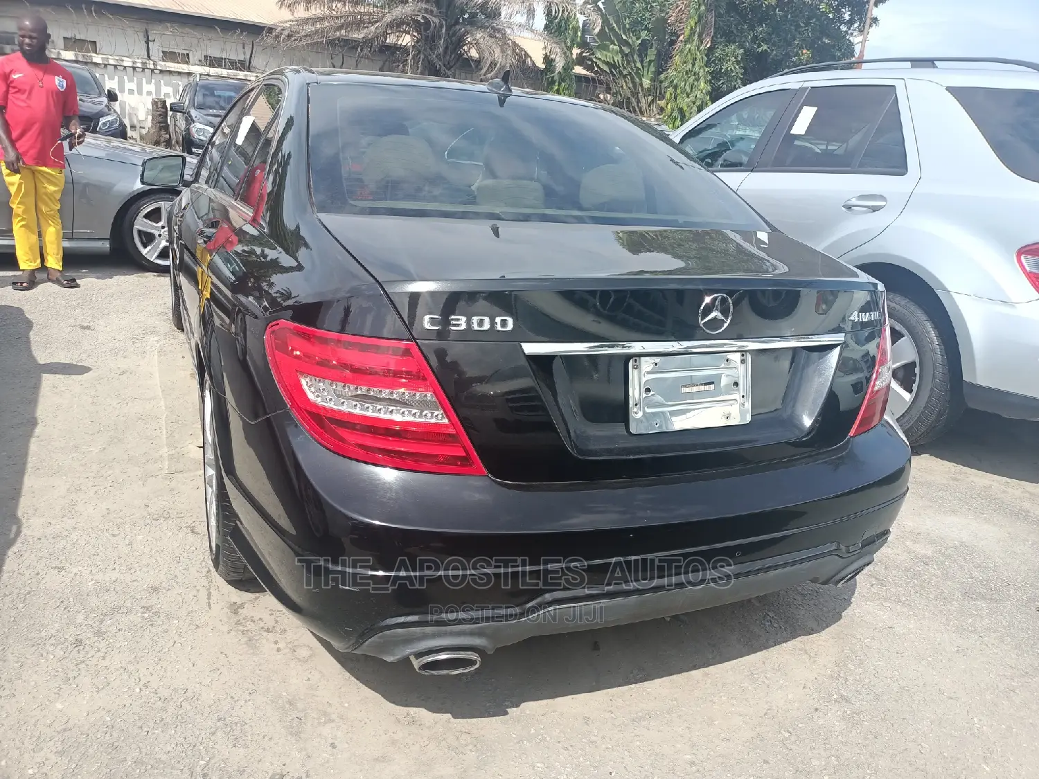 Mercedes-Benz C300 2012 Black