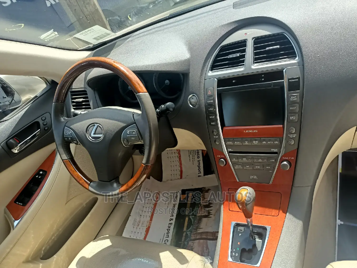 Lexus ES 350 2011 Gold