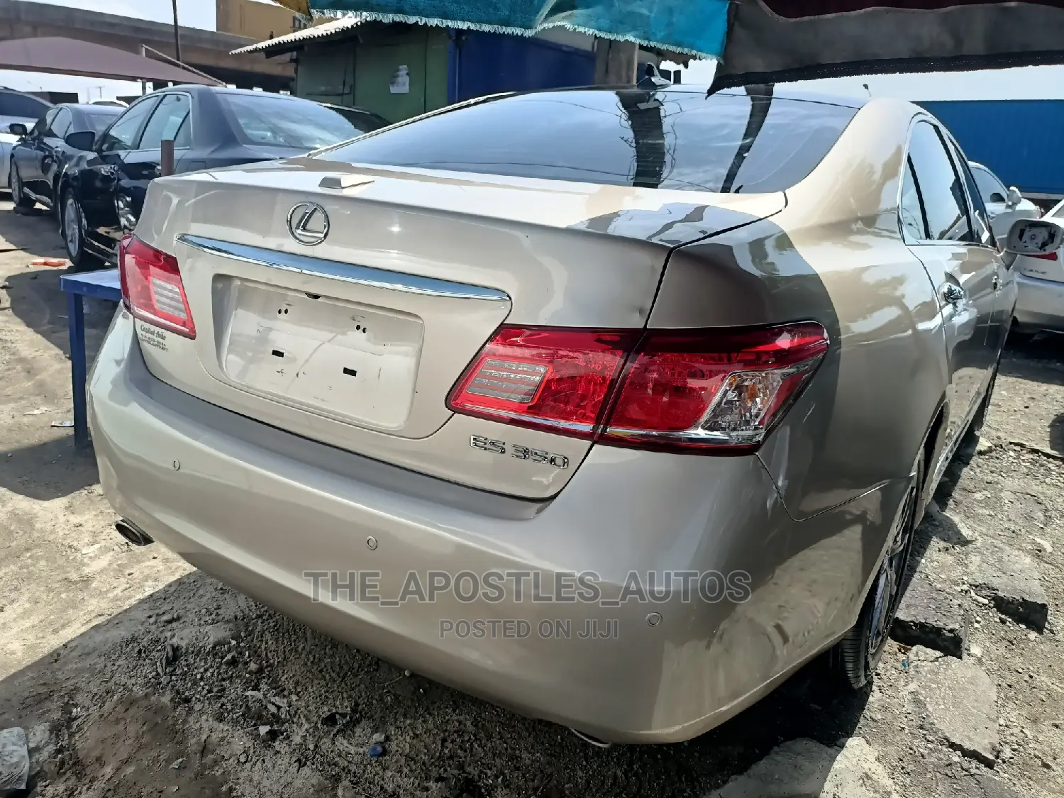 Lexus ES 350 2011 Gold