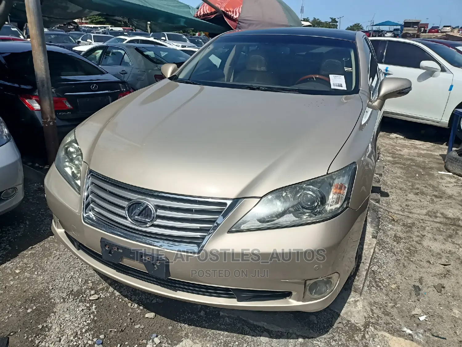 Lexus ES 350 2011 Gold