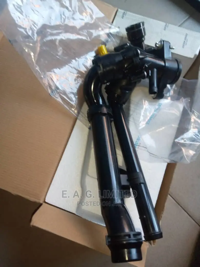 Engine Thermostat M274 W205