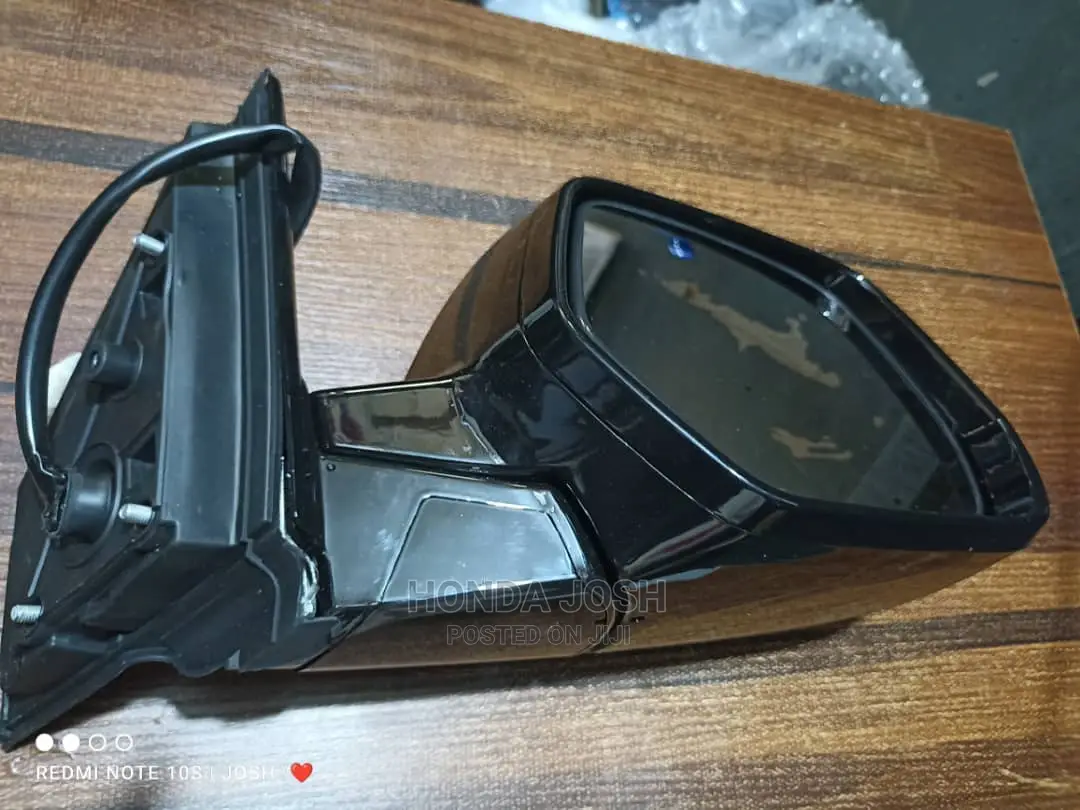 Side Mirrors 2007 to 2010 Model Honda Cr-v (With Lights)