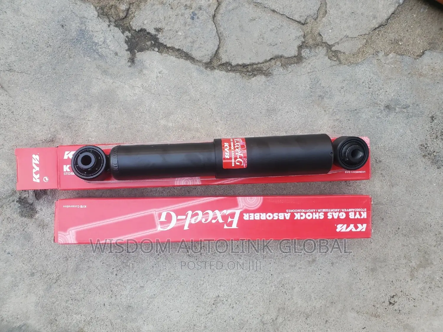 Back Shock Absorbers for Toyota Rav4 2006-2018 Kyb Japan
