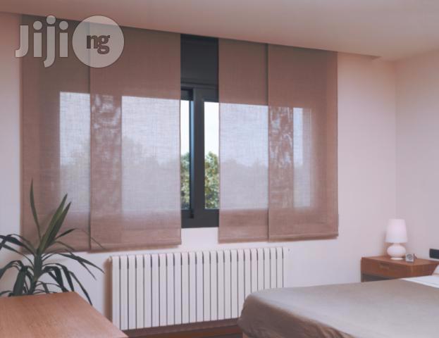 Unique Curtain Blind Interior
