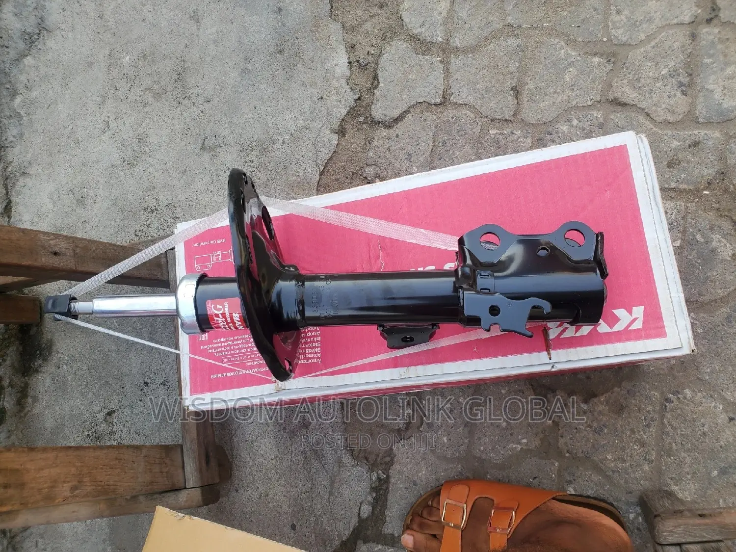 Front Shock Absorber for Toyota Rav4 2006-2018 Kyb Japan