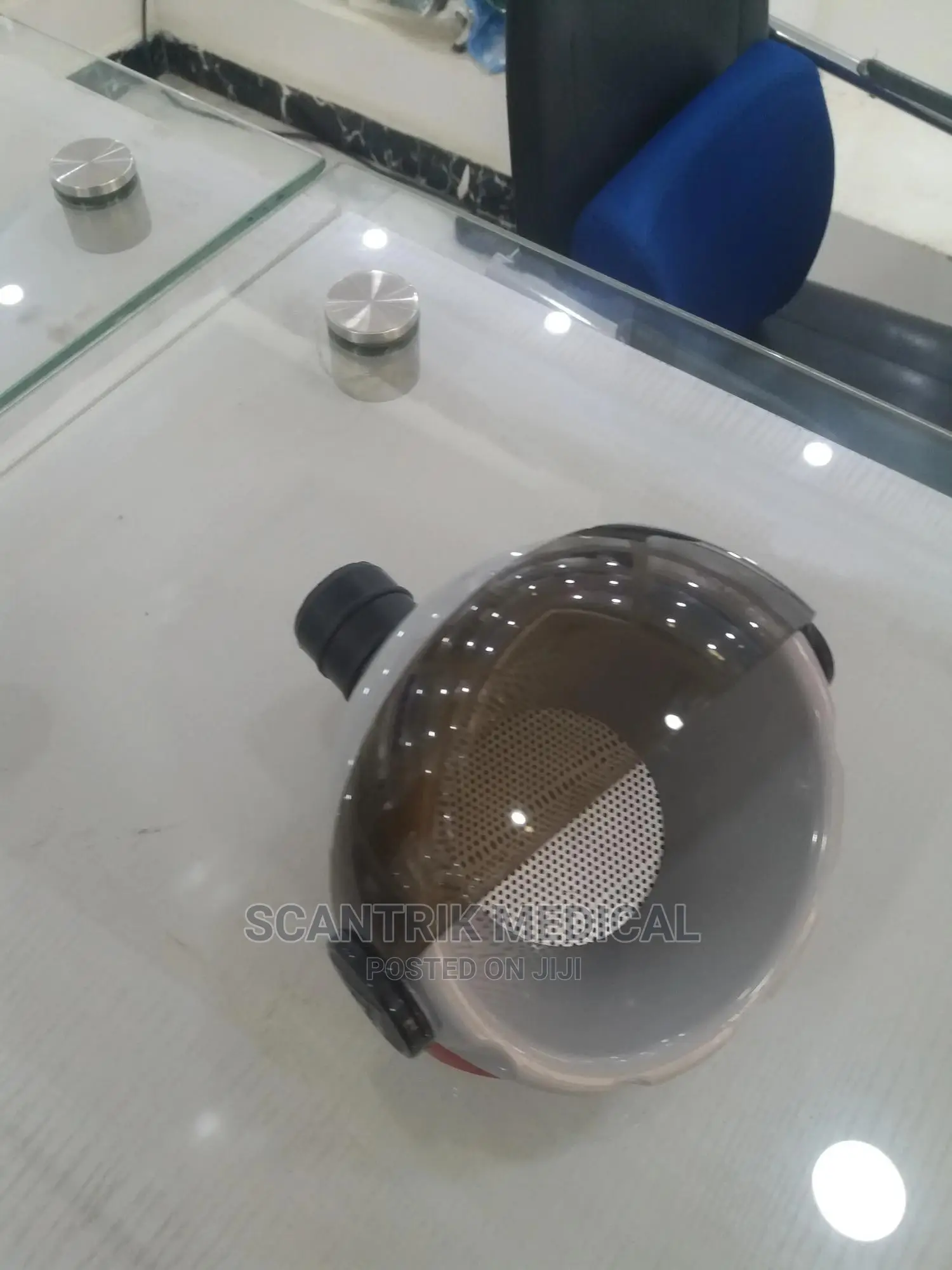 Desktop Suction Base Vacuum Cleaner Collector for Cleaning