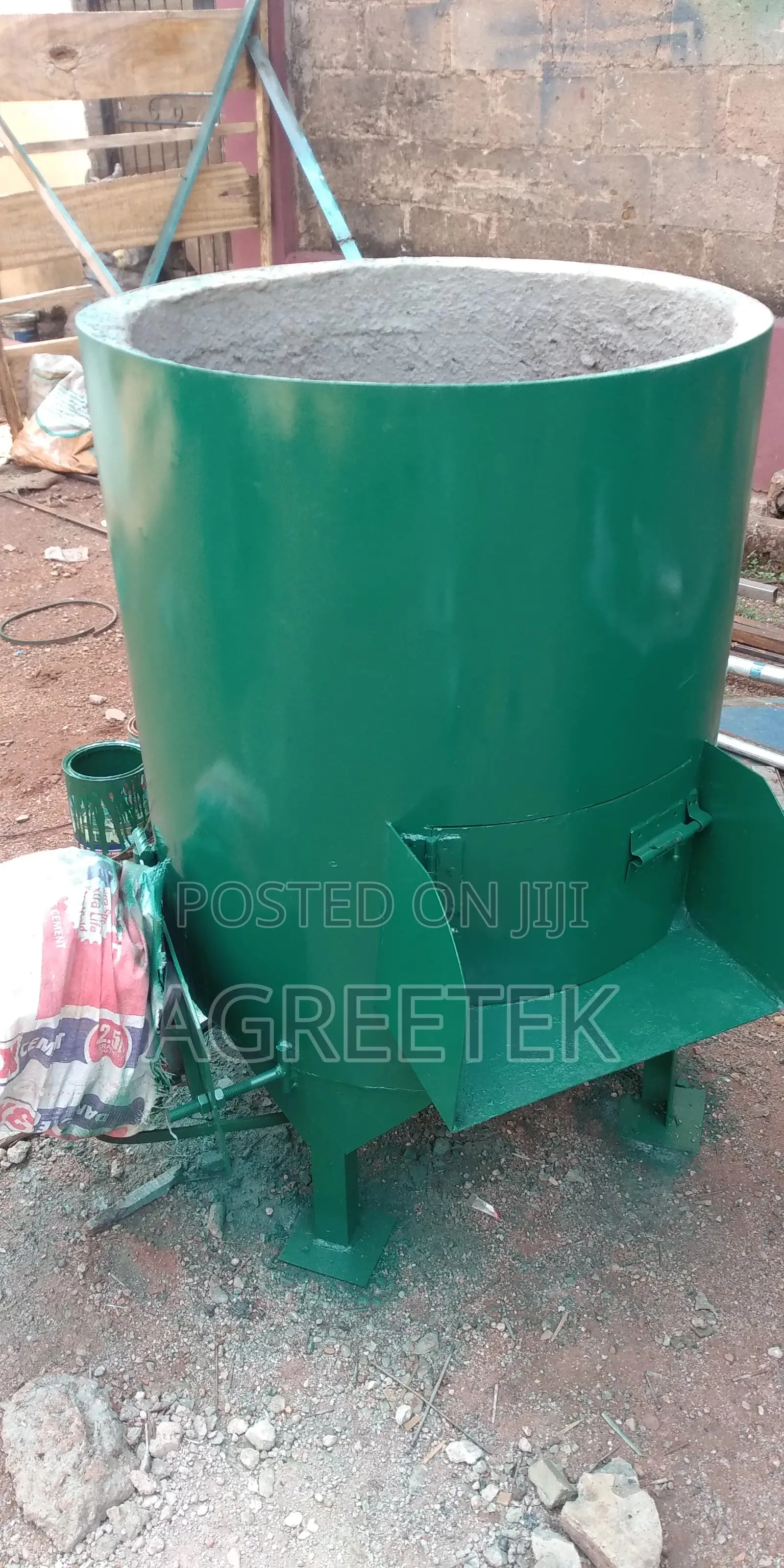 Cassava Peeler