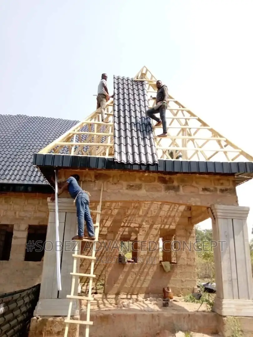 Building Roofing in Lagos