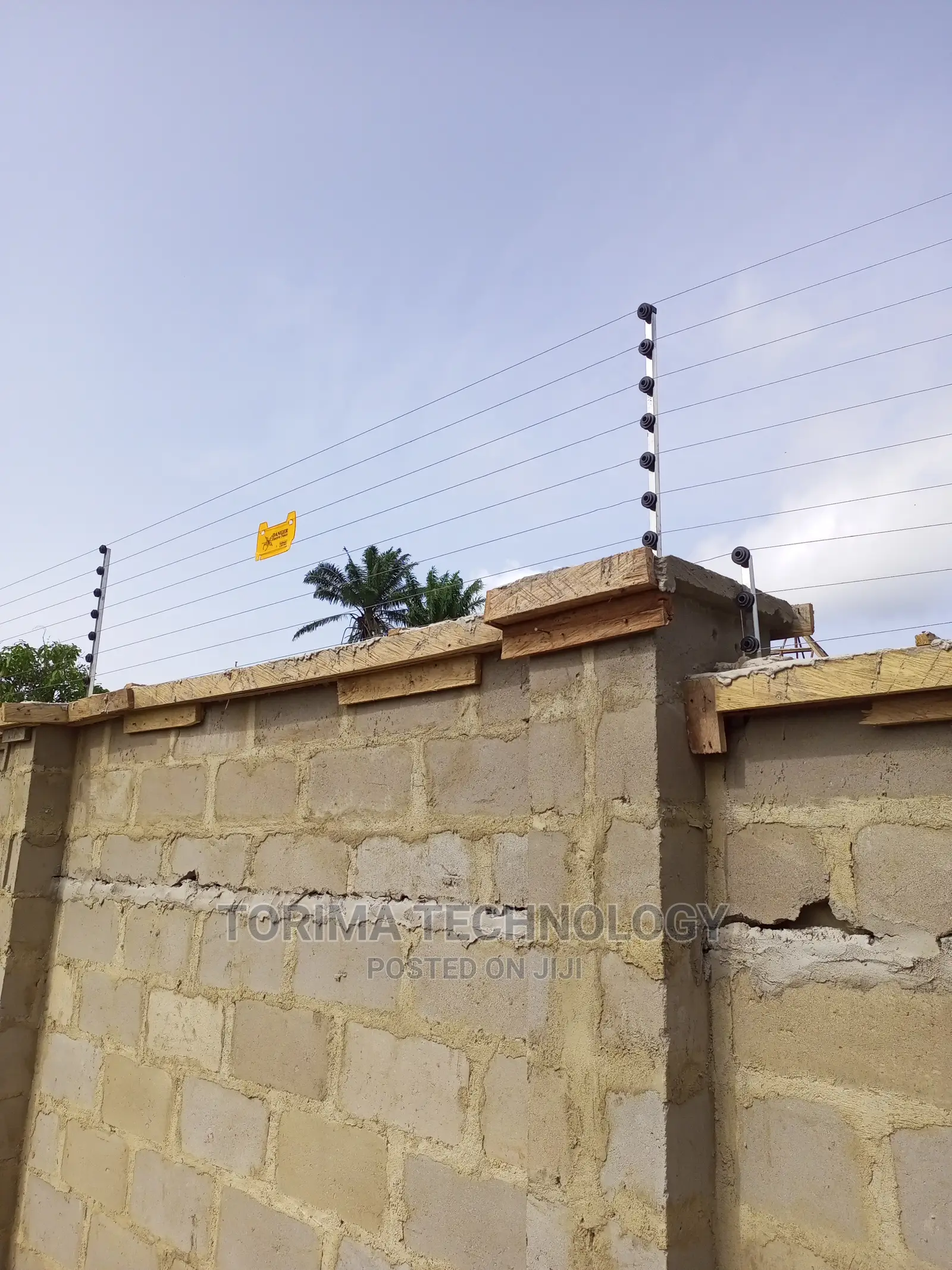Electric Detection Fence