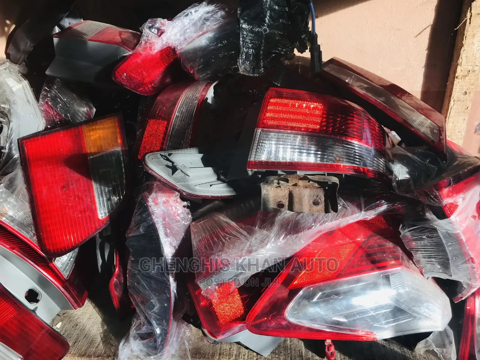 Rear and Booth Light 2003- 2006 Honda Accord