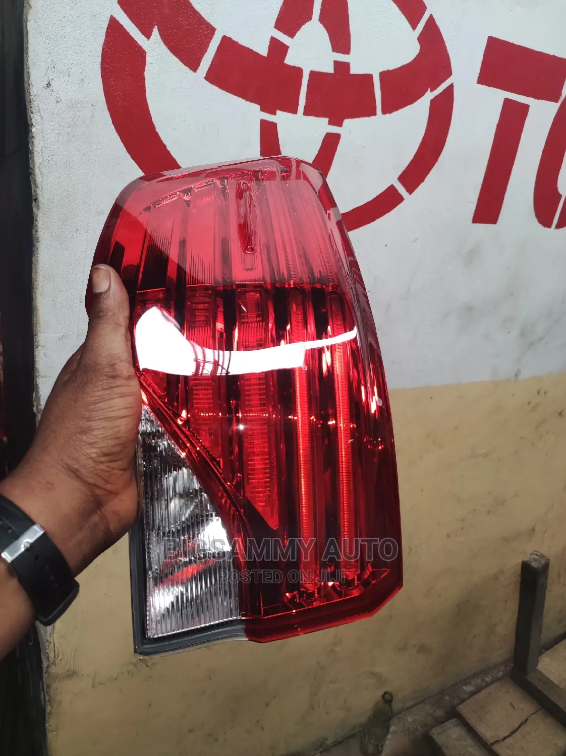 Avensis 2012 Rearlamp Back Lamplight
