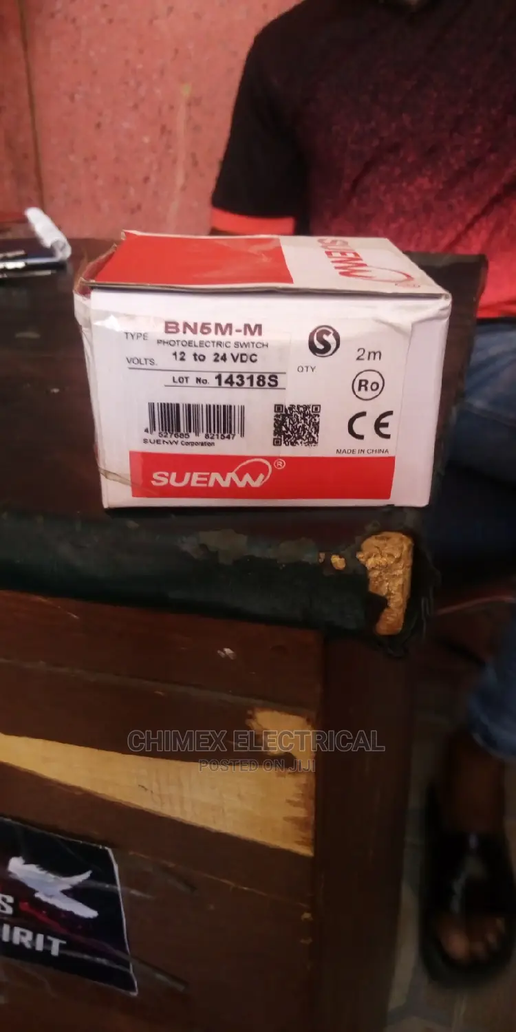 Photo Electric Switch 12 to 24VDC BN5M-M