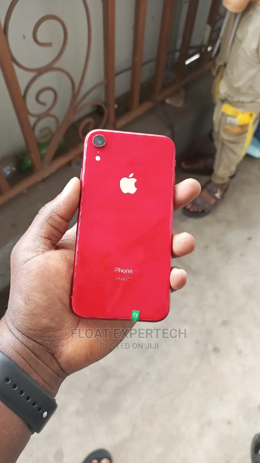 Apple iPhone XR 64 GB Red