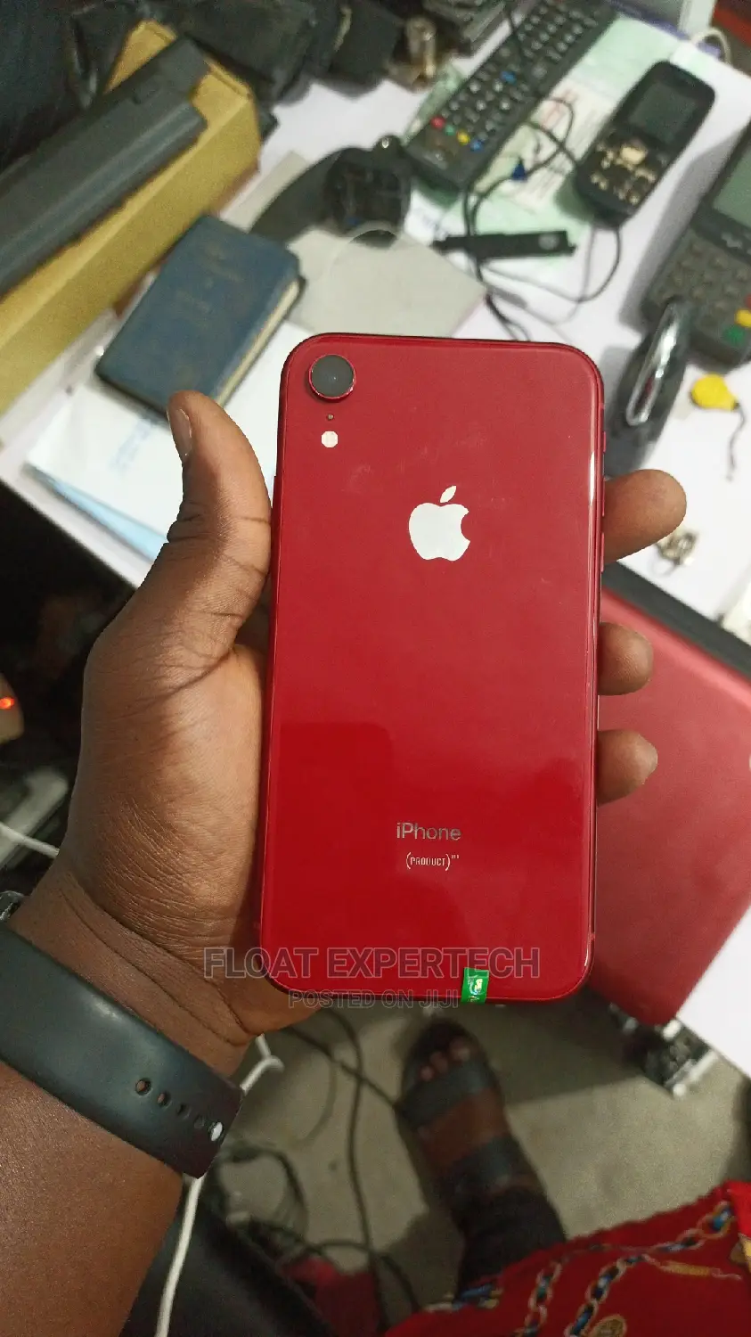 Apple iPhone XR 64 GB Red