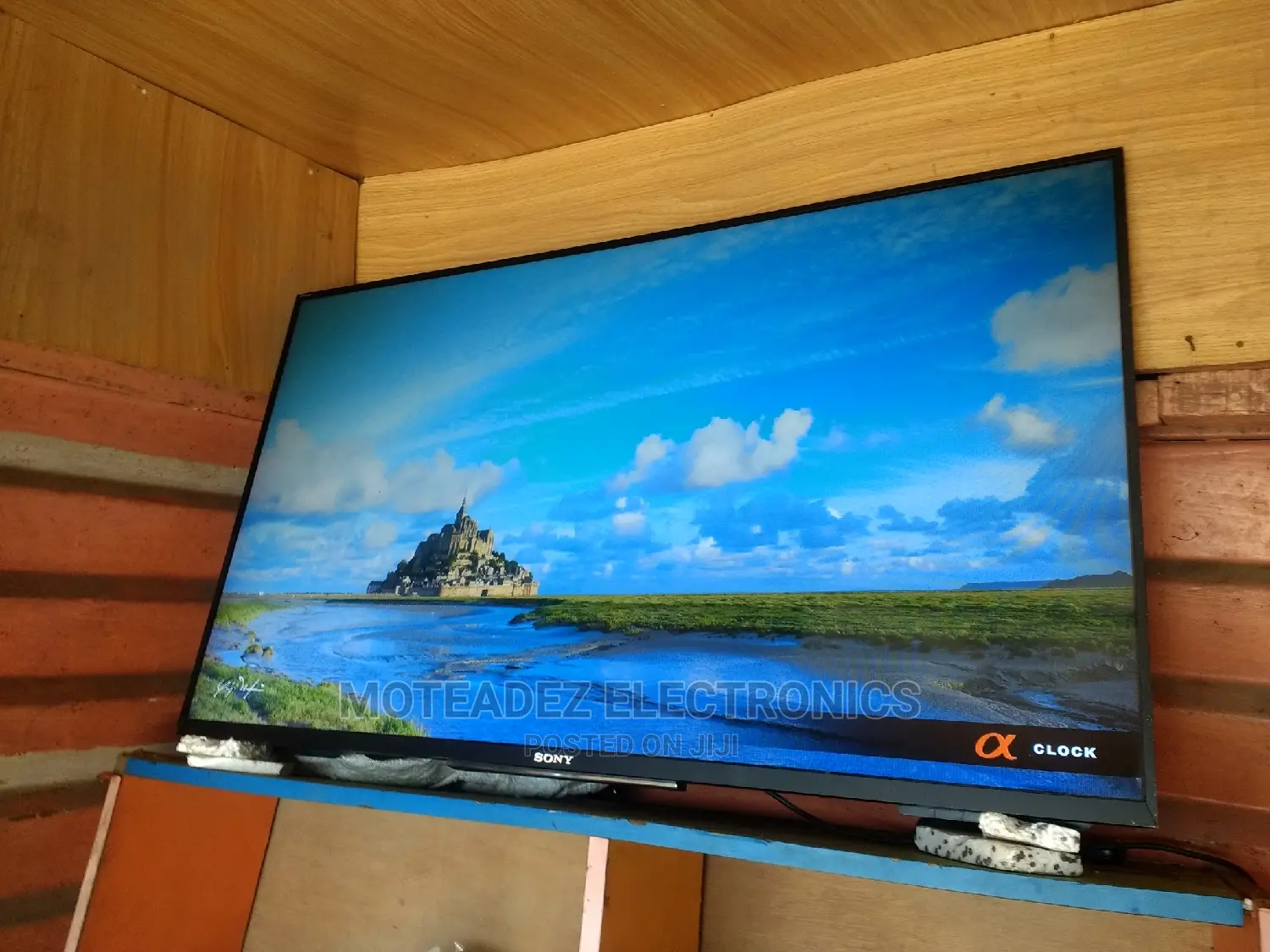 Uk Used Sony 43" Uhd Smart Tv With Remote Control