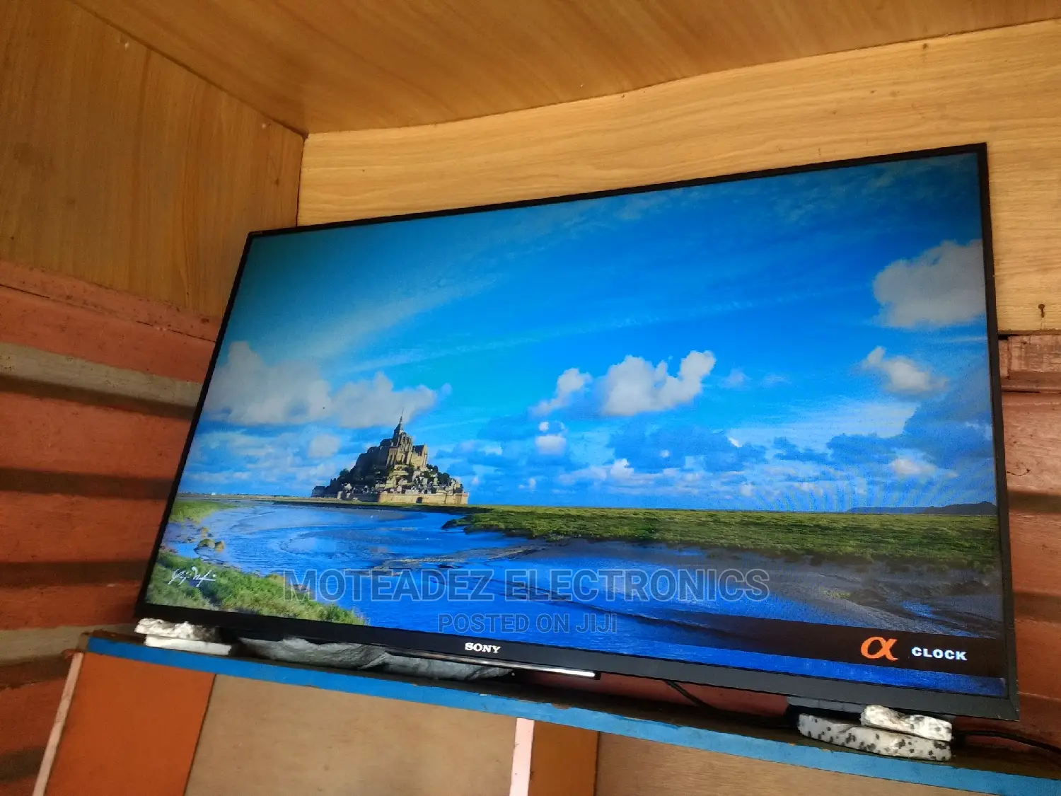 Uk Used Sony 43" Uhd Smart Tv With Remote Control