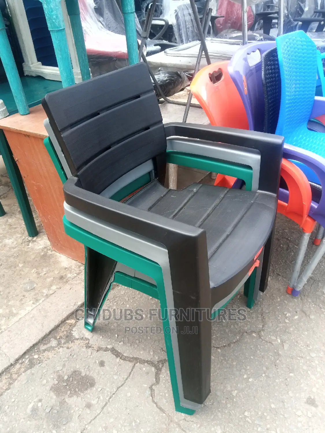 Quality Plastic Chairs