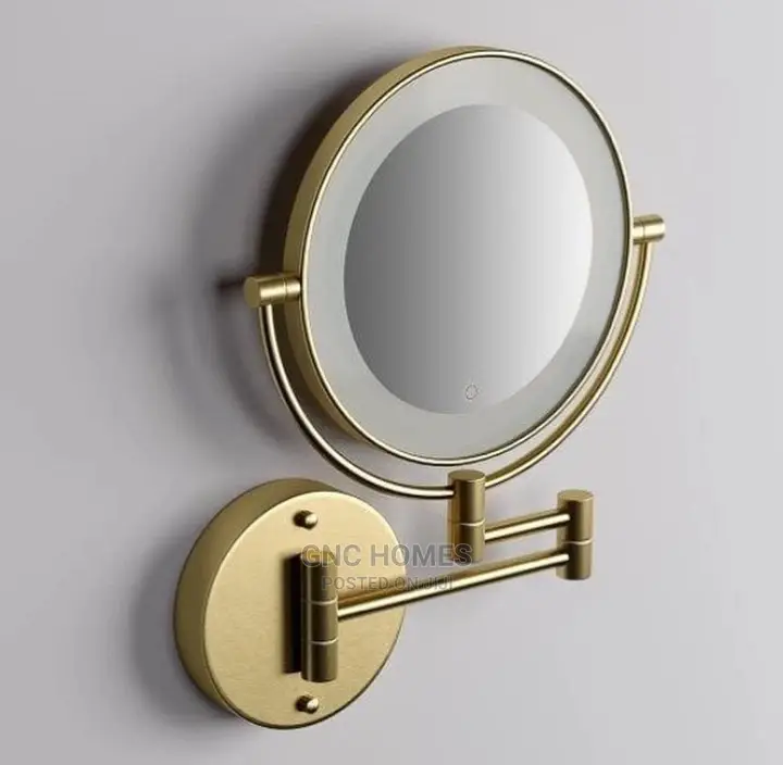 Magnify Mirror for Shaving Hair