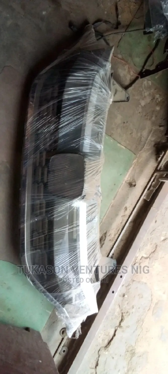Front Grille 2016 Honda CR-V