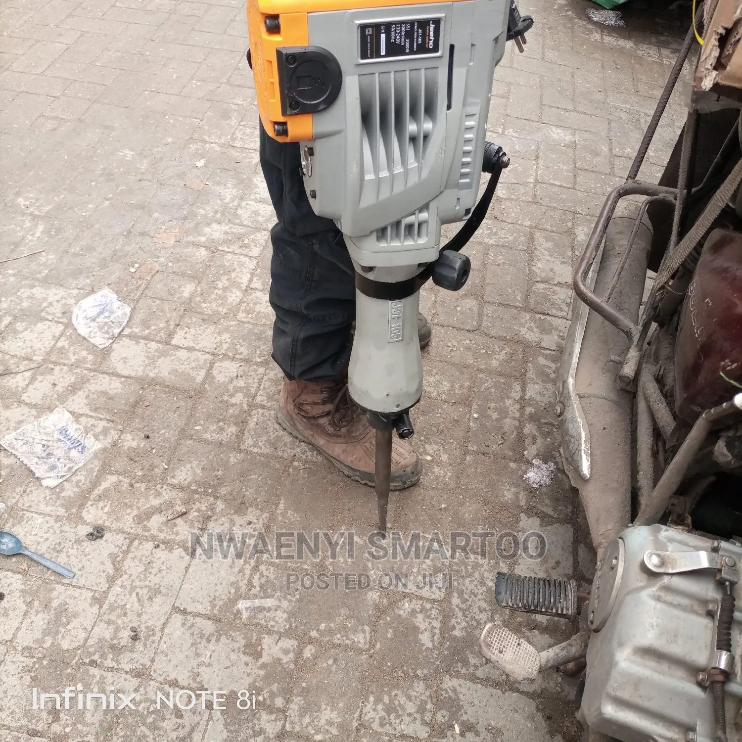 Electric Heavy Duty Concrete Breaker